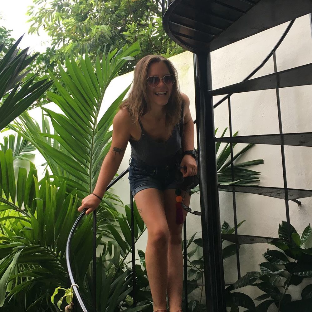 Meet your Posher, Leah